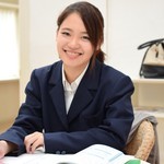 笑顔の女子高生