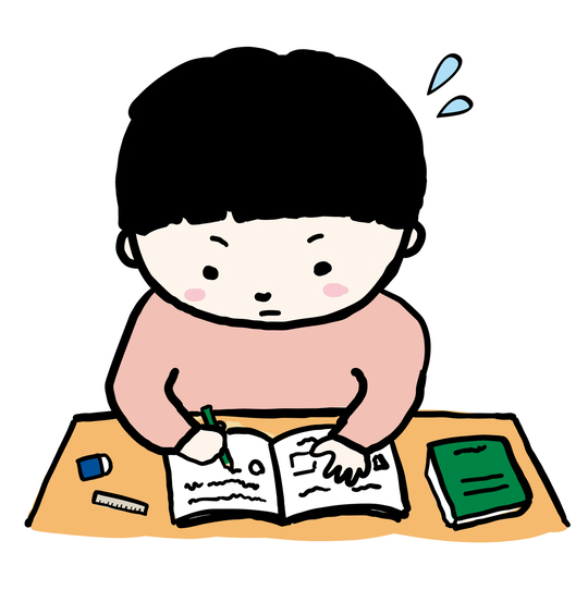 勉強する小学生の男の子